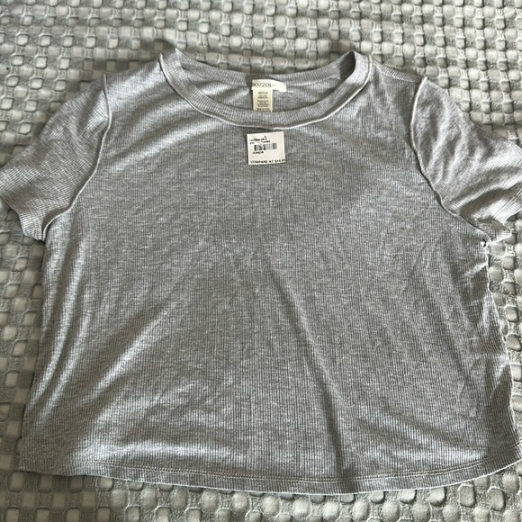 Bozzolo Tops - Bozzolo Gray Crop T-Shirt with Crew Neck and Short Sleeves